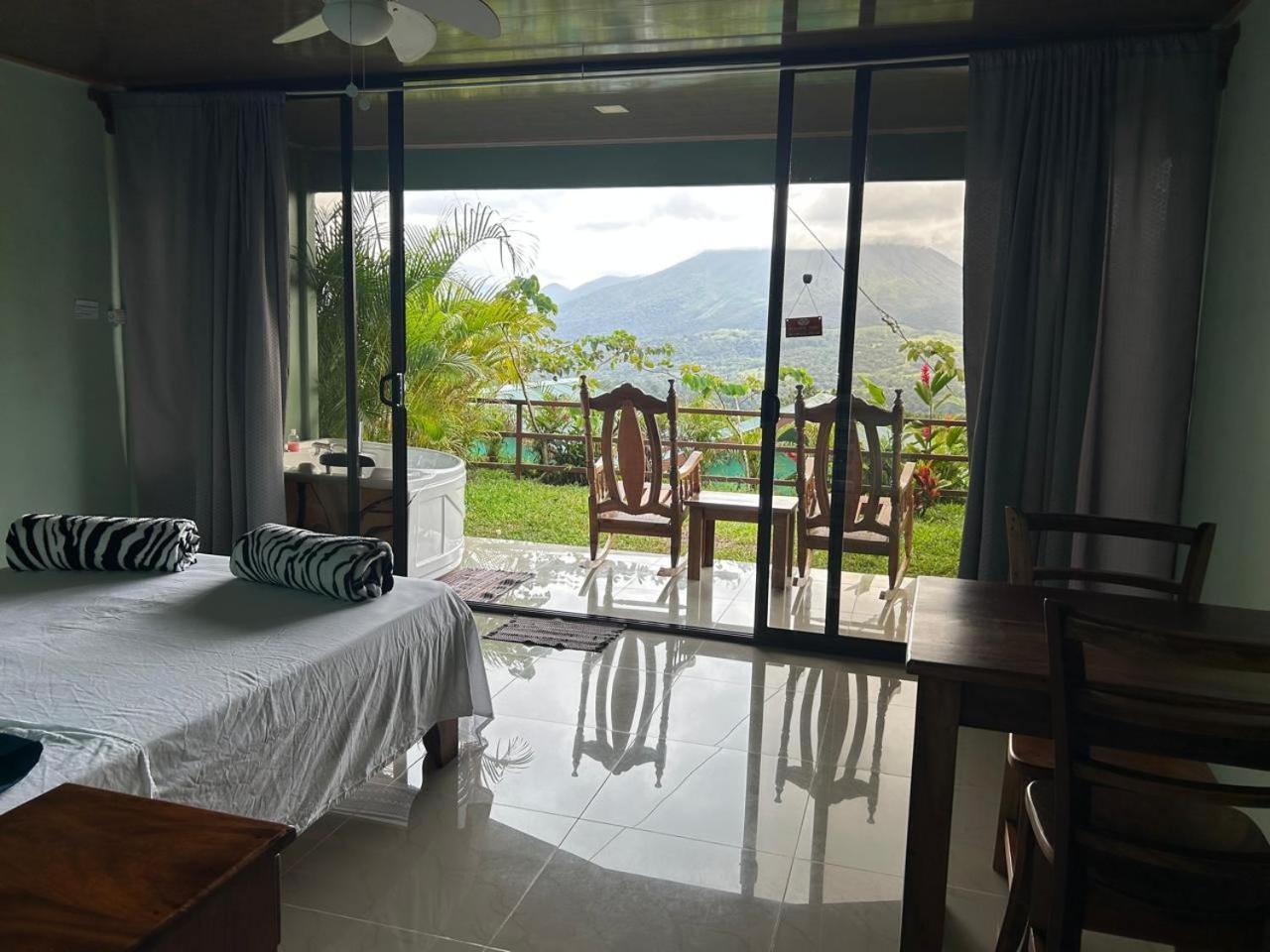 Encanto Arenal Lodge La Fortuna Room photo